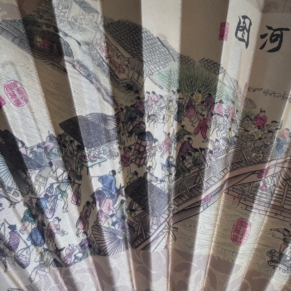 Set of 3 Paper Fans - Picture 3 of 10